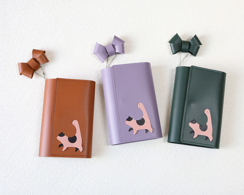 bb3a8065645f3120de42a06f822523