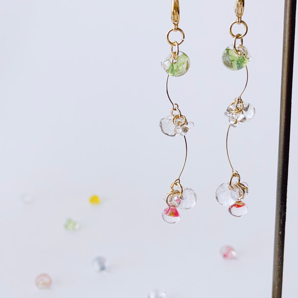 natsuiro✴︎桜桃✴︎ ピアスみたいなマスクチャーム　ティアドロップ　ガラスピアス　さくらんぼ　ピンク　チェリー 5枚目の画像