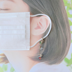 natsuiro✴︎桜桃✴︎ ピアスみたいなマスクチャーム　ティアドロップ　ガラスピアス　さくらんぼ　ピンク　チェリー 4枚目の画像