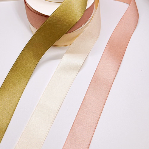 リボン② z22〈幅2.5CM／1メートル〉 エレガンス 両面マット サテン リボン