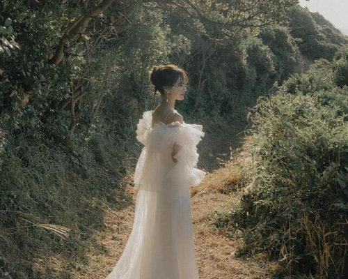 前撮り　ウェディングドレス ツーピース ビーズ マットクレープ生地 楽天市場】実例写真！ 人気上昇！ウェディングドレス ツーピース