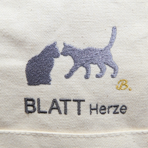 猫の鼻ちょん刺繍入りレザーハンドルトートバッグ トートバッグ blatt