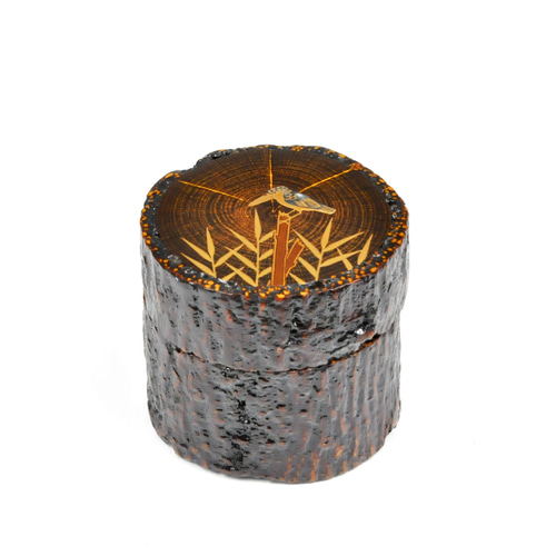 漆器 香合 金箔装飾 角型　中村宗悦　蔦蒔絵　黒柿入角香合 漆器 香合 金箔装飾 角型 中村宗悦 蔦蒔絵 黒柿入角香合 2025年