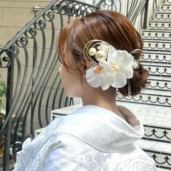 胡蝶蘭と和玉の髪飾り 結婚式 成人式 卒業式に 髪かざり 造花