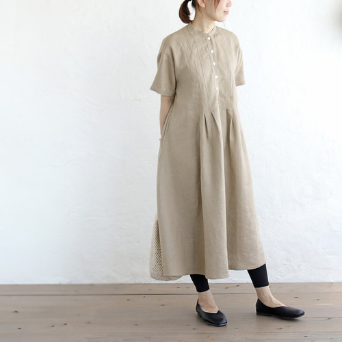 着丈113cm》品良く着られる リネン スタンドカラータックワンピース