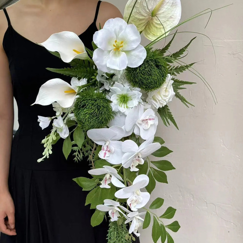 胡蝶蘭 造花　まとめセット　結婚式 ブートニア付き】胡蝶蘭の正統派ウェディングブーケ 前撮り 挙式 花束・アレンジメント