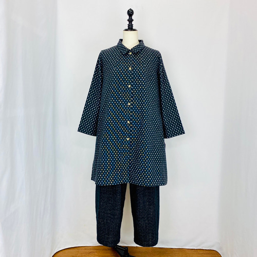 マンガン染絣】スリットロングブラウス 雪ん子 ドット スミ黒 長袖  