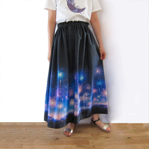 ☆【受注制作】夜空に咲いた花火のスカート ブラック