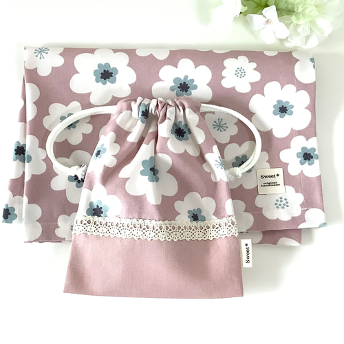 ♪NEW♪♡40×60㎝・北欧風大きなフラワー花柄☆大判ランチセット♡40