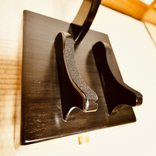 三味線　立て　スタンド　木製　箱　和楽器　弦楽器　保管　引き出し　蓋付き　2個 24時間以内に発送】手作り木工 木製三味線スタンド （漆仕上げ