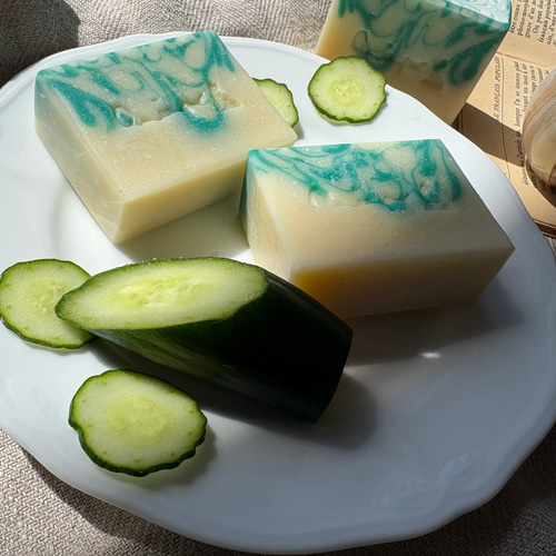 Concombre d'Inde et Menthe (きゅうり& ミント香り) ビュリー