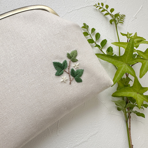 刺繍キット〉アイビーのがまぐち キット Marguerite刺繍教室 通販 