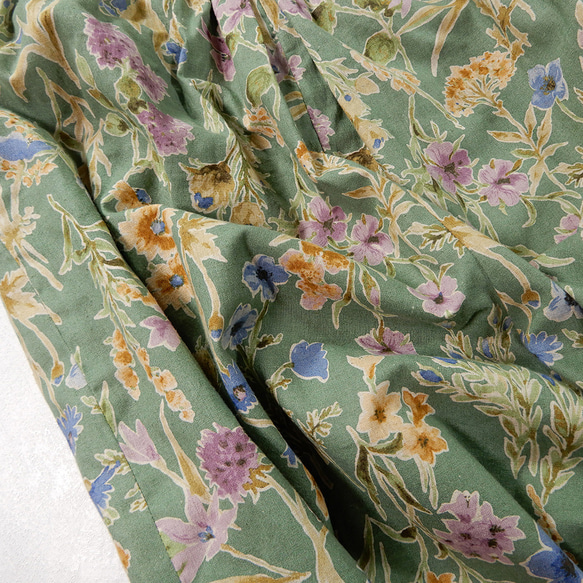 夏にぴったり！バルーンパンツ ハーフリネン アラジンパンツ フラワー グリーン ボタニカル ゆったり 半端丈 17枚目の画像