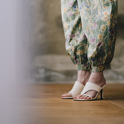 夏にぴったり！バルーンパンツ ハーフリネン アラジンパンツ フラワー グリーン ボタニカル ゆったり 半端丈 10枚目の画像