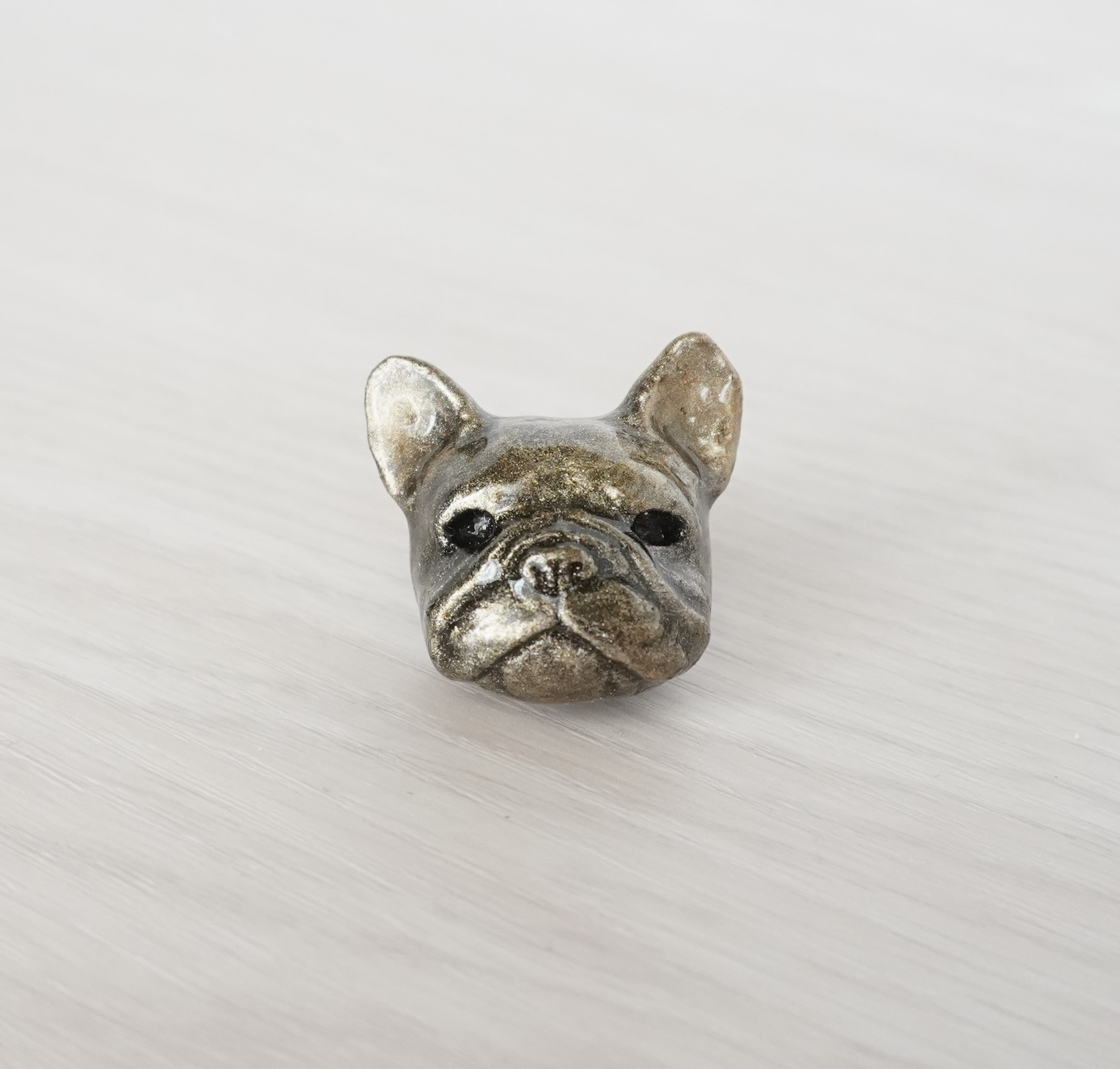 動物アクセサリー♢フレンチブルドッグ(大)のピンバッジ