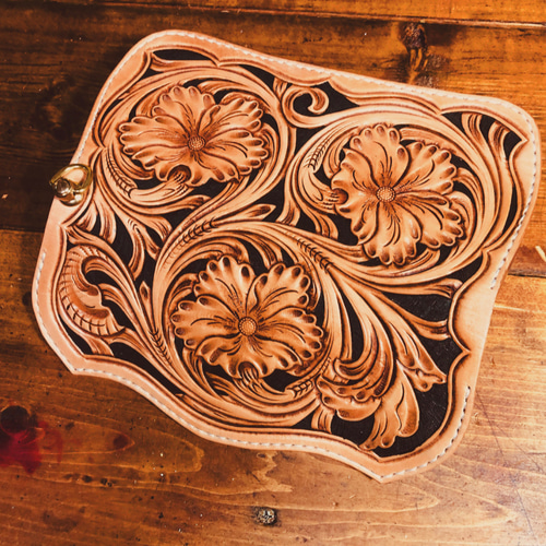 とらぴょん 俺のフルカービング　トラッカーウォレット とらぴょん様専用 俺のフルカービング トラッカーウォレット