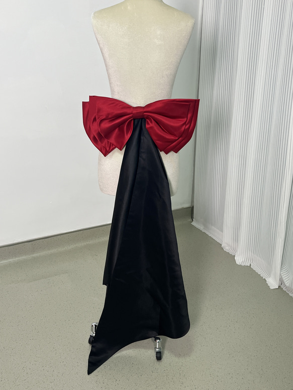 送料無料！ふっくら柔らかなバックリボン 光沢サテン ブラック  