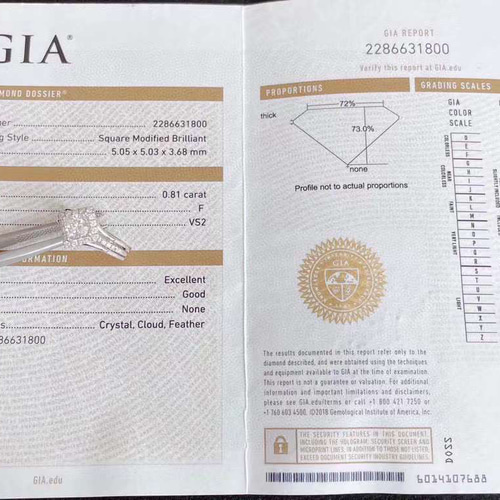 GIA鑑定書付き 0.81ct天然ダイヤモンド 指輪 K18 指輪・リング CHIC