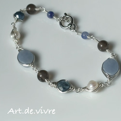 [再販]フォーマルにも映える「エンジェライト」＆「ディープブルーアクアマリン」＆「淡水パール」のブレス 4枚目の画像