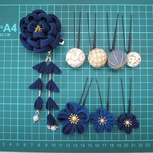 七五三 髪飾り つまみ細工 ちりめん 紺 青 クリップ Uピン 成人式 卒業