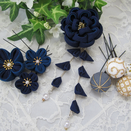 七五三 髪飾り つまみ細工 ちりめん 紺 青 クリップ Uピン 成人