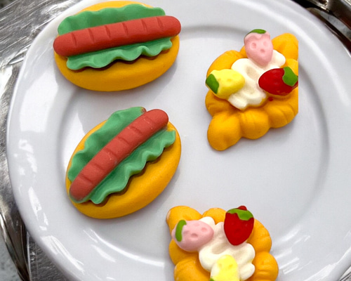デコパーツ アクリル クロワッサン ホットドッグ 同タイプ2個 フルーツ