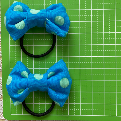 f リボンヘアゴム 2個セット 水色 水玉 ドット 髪ゴム ベビー 幼児