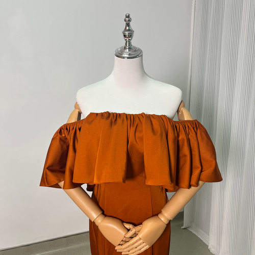 カラードレス テラコッタ色 優雅なシルエット マーメイドライン