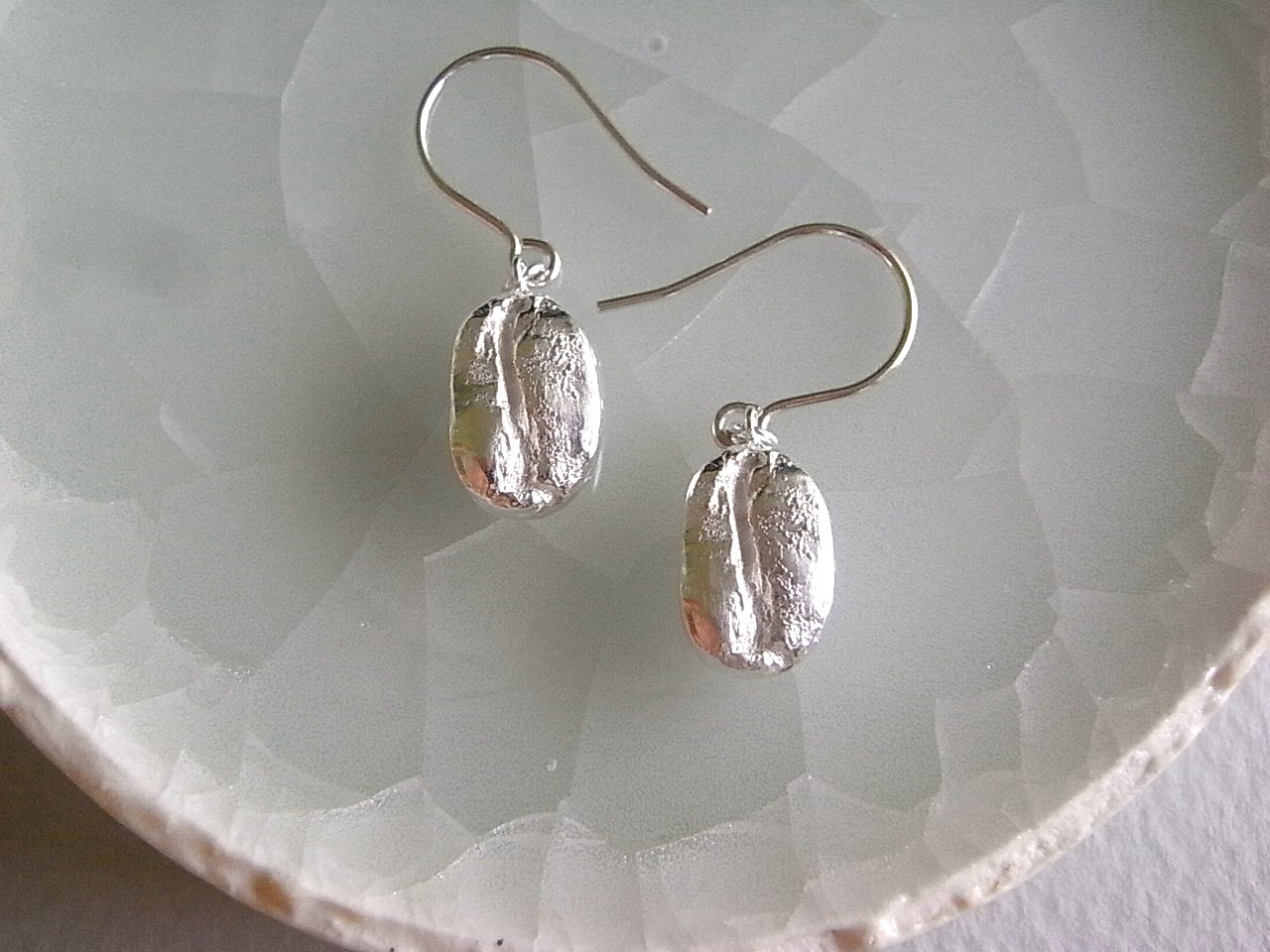 コーヒー豆の純銀ピアス