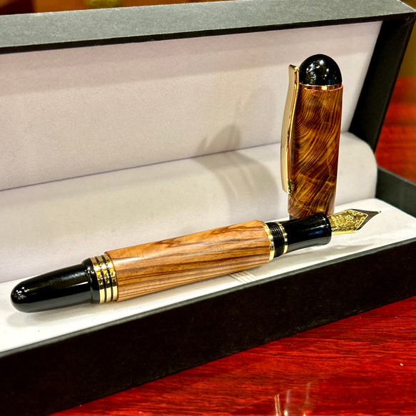 【光明杢・虎杢】長寿の木・屋久杉の万年筆　長寿を祈る贈り物に　　CN8-35 【生命の樹・世界一重い木】リグナムバイタのボールペン　CNZ1-1 I2744688376(21120円)