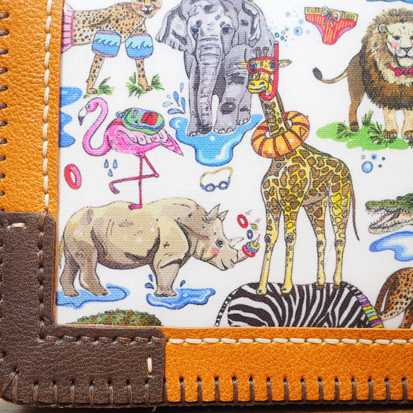 【1点あります】アニマルリバティトラベルクラッチ財布 ======================================