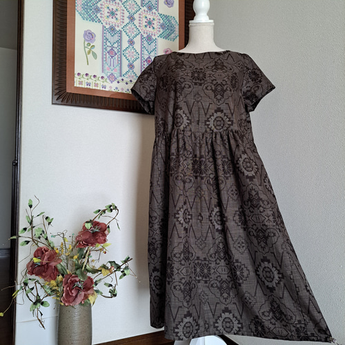 ♪着物リメイク♪ 7マルキ大島紬　パッチワンピース　ジャンパースカートにも ♪着物リメイク♪ 7マルキ大島紬 パッチワンピース ジャンパー