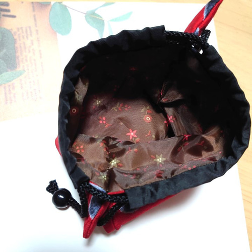 送料120円】猫型の猫柄ミニ巾着袋□ハンドメイド□猫好きさんへ