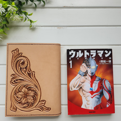 ブックカバー2(カービング,Br,茶) ブックカバー Ken Leathercraft 通販