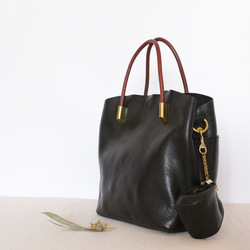 本牛革　斜め掛けショルダーバッグ2Wayバッグ　黒色 6枚目の画像