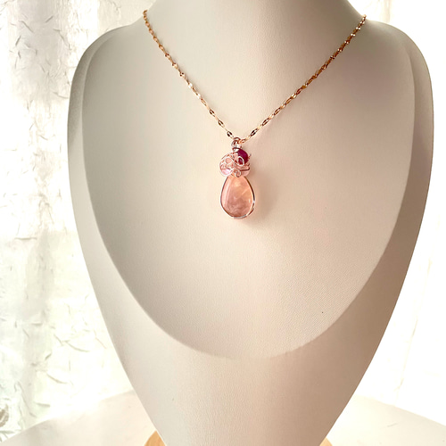 ピンク フローライト ペンダントトップ(天然石 天然石アクセサリー