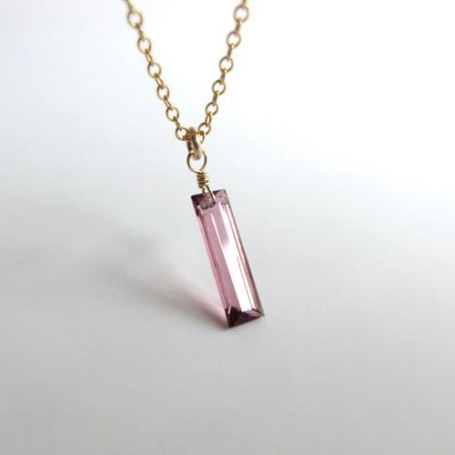 10月の誕生石】宝石質11.8mm「ピンクトルマリン」14kgf