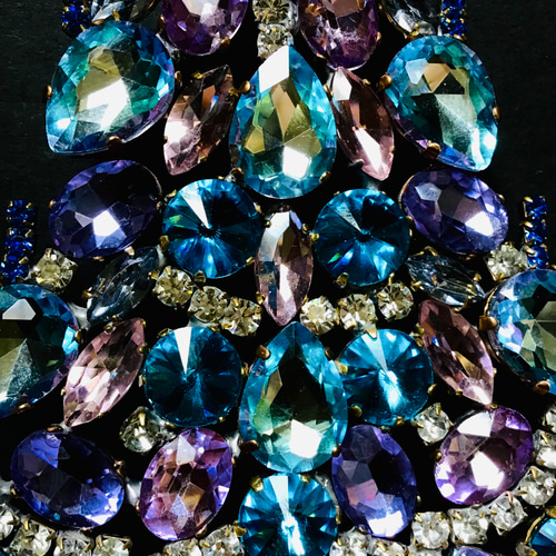 チェコガラス/ガラスツリー/クリスマスカラー/お花/ラインストーン/卓上ツリー チェコガラス ラインストーン クリスマスツリー / ヴィンテージ