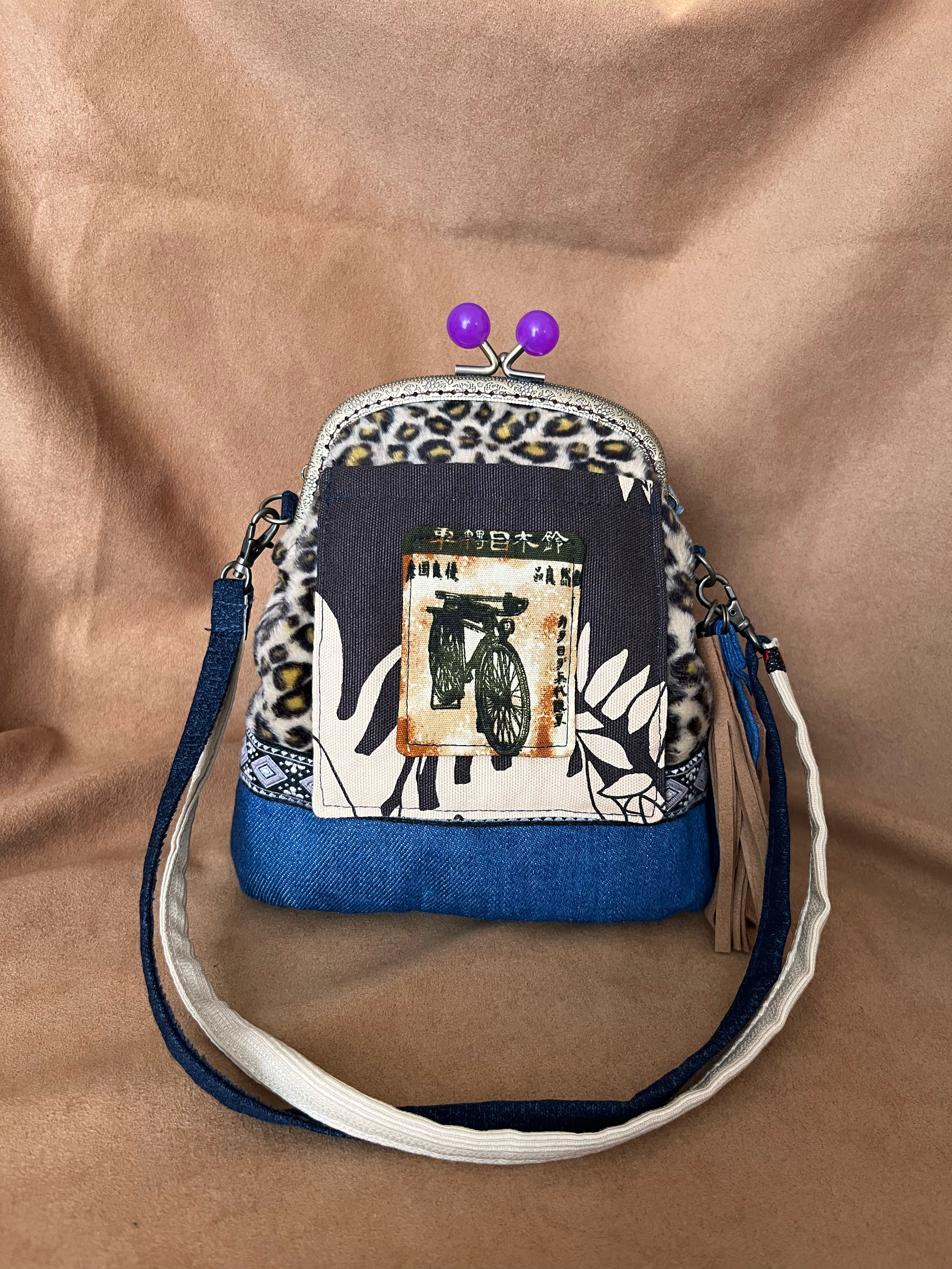 レトロな「鈴木自動車」がま口ポーチ　スマホバッグ