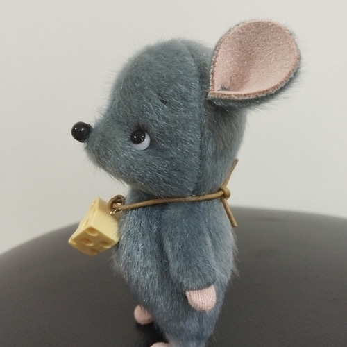 ぬいぐるみ☆ねずみちゃんとチーズ☆グレー*** ぬいぐるみ オハナ 通販
