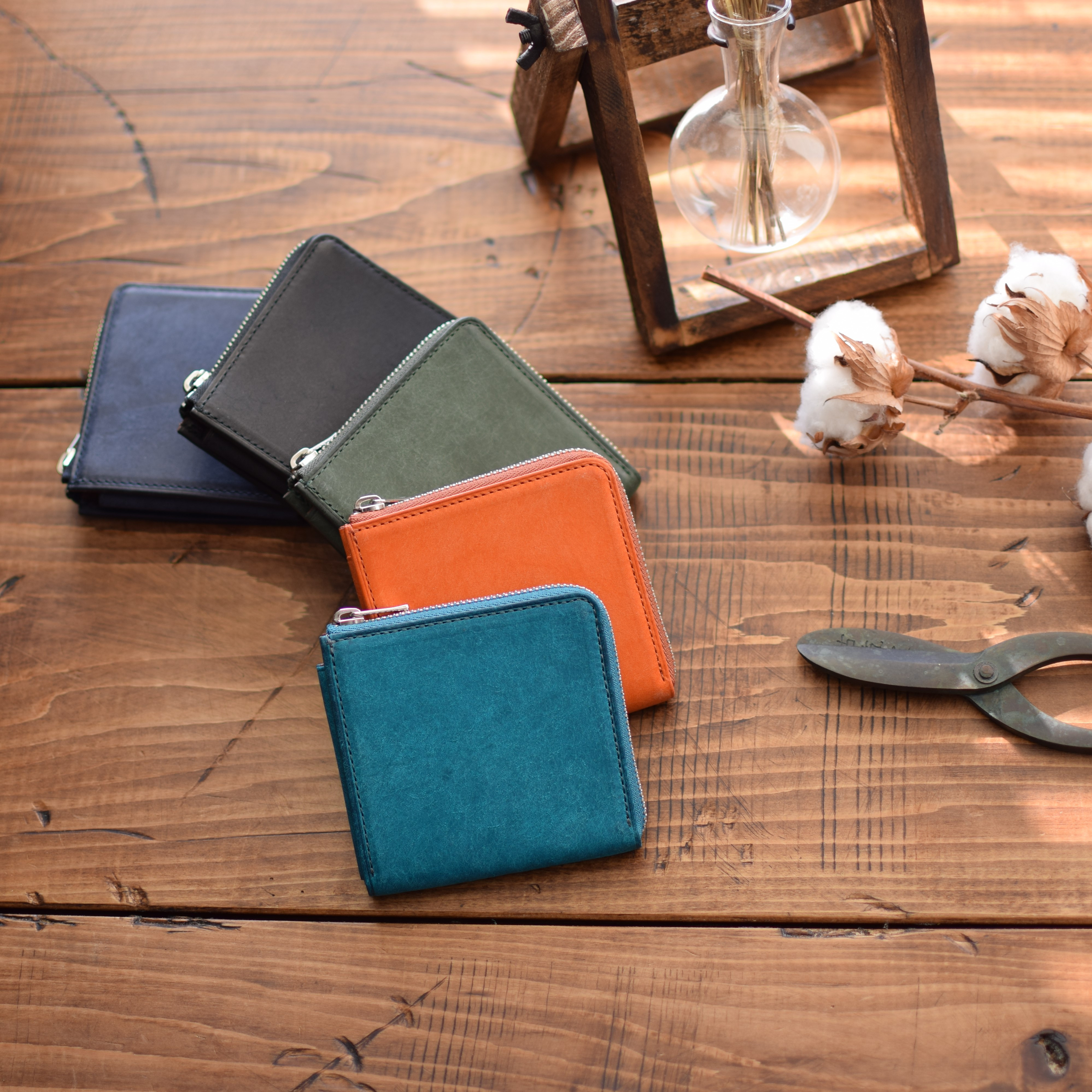 最小級のL字ファスナーミニ財布　dulang half（デュランハーフ）　マルゴーレザー