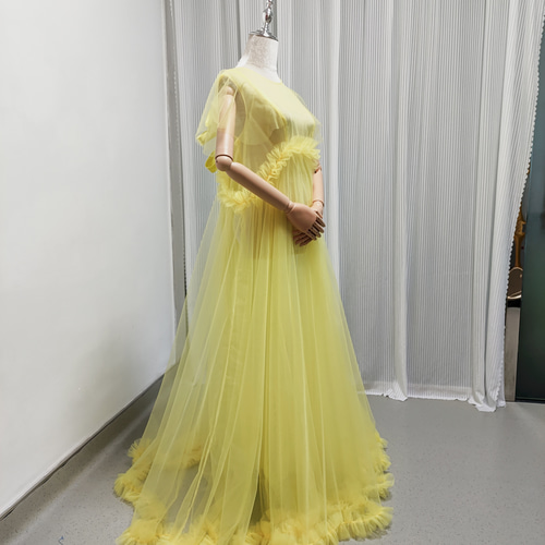 送料無料！カラードレス イエロー ソフトチュール 可愛い 妊婦 床付く  