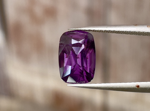 スピネル パープルスピネル ルース 3.20 カラット ビッグストーン クッションカット 天然宝石  YWU1819308516(14000円)
