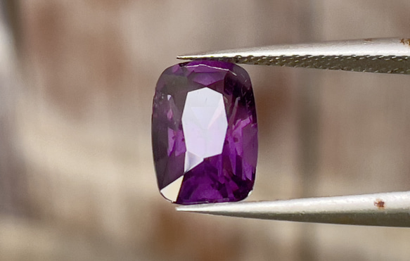 スピネル パープルスピネル ルース 3.20 カラット ビッグストーン クッションカット 天然宝石  YWU1819308516(14000円)