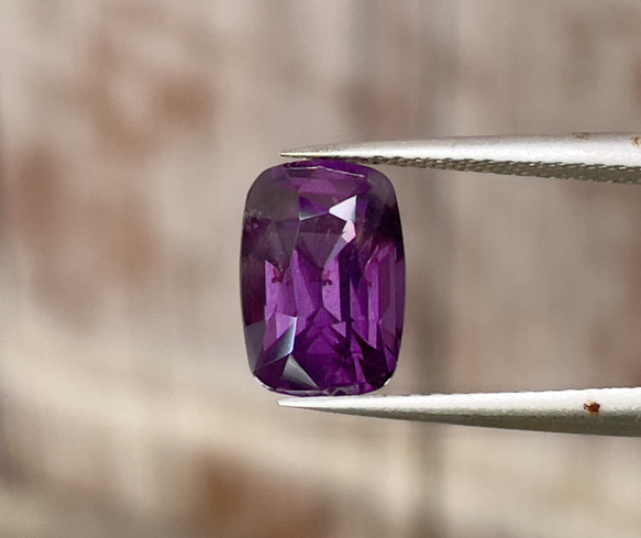 スピネル パープルスピネル ルース 3.20 カラット ビッグストーン クッションカット 天然宝石  YWU1819308516(14000円)