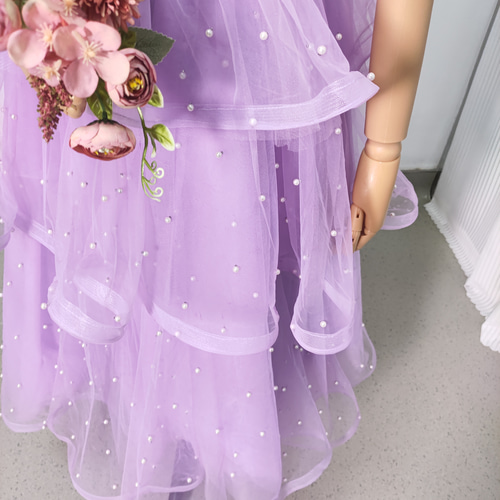 送料無料！カラードレス ミニドレス ラッフルフリル ベアトップ パール  