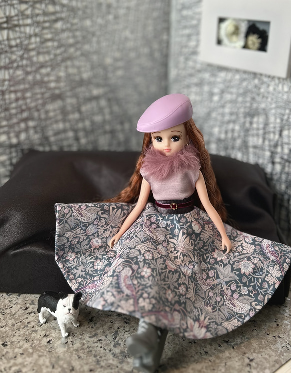 美品 五月みどり「赤いストール」リトグラフ 直筆サイン入り 証明シール有り 美品 五月みどり「赤いストール」リトグラフ 直筆サイン入り 証明