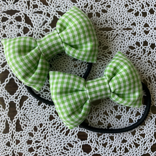 リボン　ヘアゴム♡riana ribbon♡ギンガムチェック♡ハンドメイド U リボンヘアゴム 2個セット 黄緑色 ギンガムチェック 髪ゴム 中