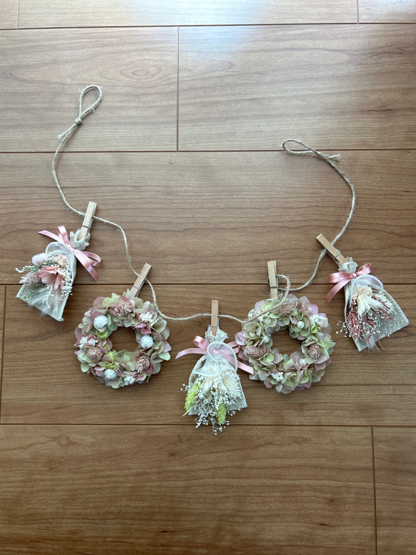 ミニリースとスワッグのフラワーガーランド☆ピンク系紫陽花★ 6枚目の画像