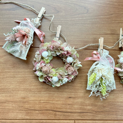 ミニリースとスワッグのフラワーガーランド☆ピンク系紫陽花★ 3枚目の画像